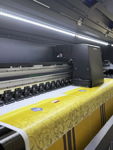 Mesin print sublimasi roll-to-roll Syailendra Konveksi